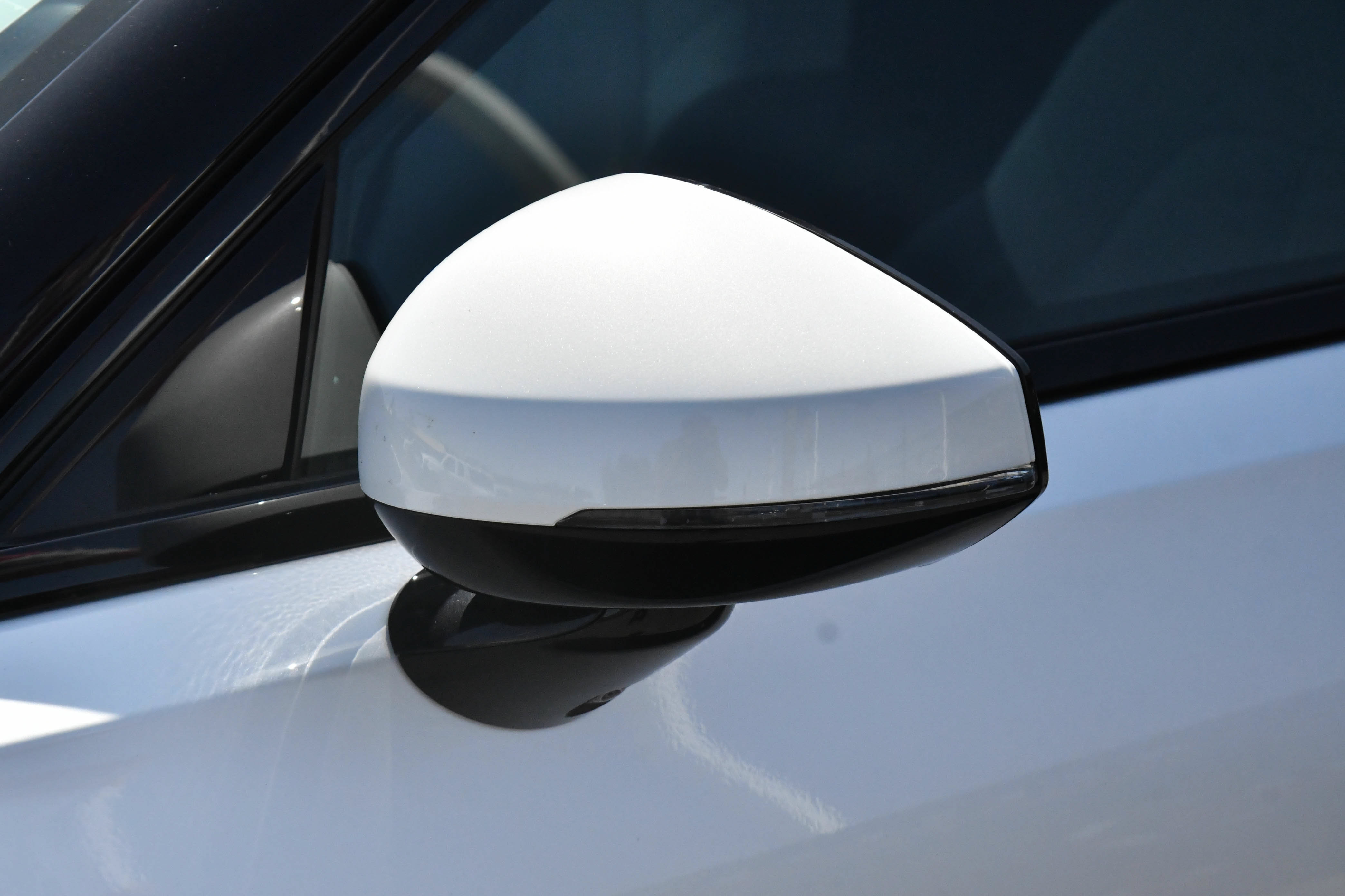 Used 2024 Polestar Polestar 2 RWD image 13