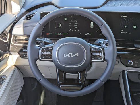 New 2026 Kia Carnival SX Prestige image 16