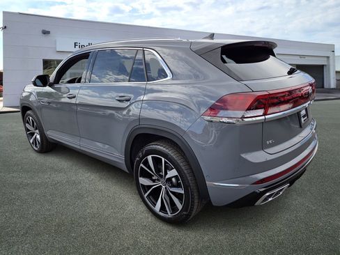 New 2026 Volkswagen Atlas Cross Sport SEL Premium R-Line AWD/4WD image 4