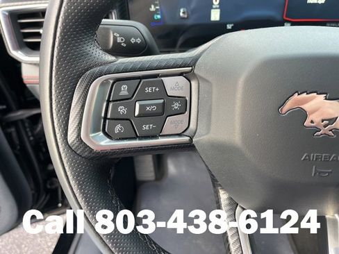 Used 2024 Ford Mustang Premium image 20