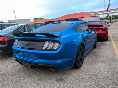 Used 2021 Ford Mustang Premium w/ Equipment Group 201A RWD image 8