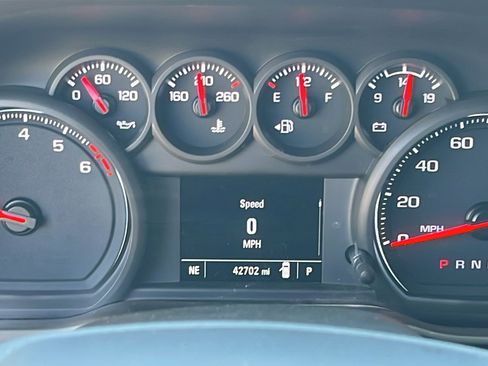 Used 2021 Chevrolet Silverado 1500 Custom image 14