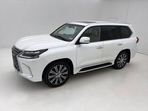 Certified 2021 Lexus LX 570 4WD w/ Luxury Package image 9