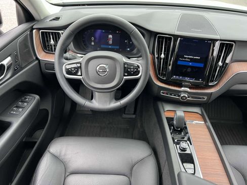 Used 2023 Volvo XC60 B5 Plus w/ Climate Package image 14
