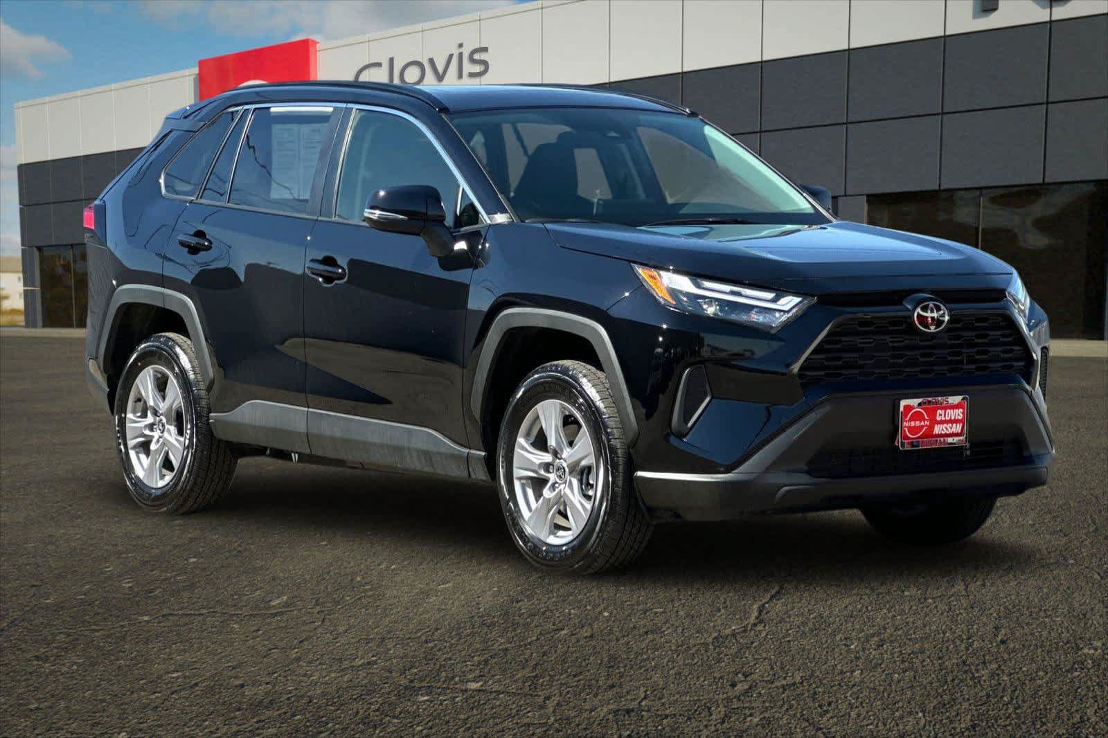 Used 2025 Toyota RAV4 XLE w/ Convenience Package AWD/4WD image 10
