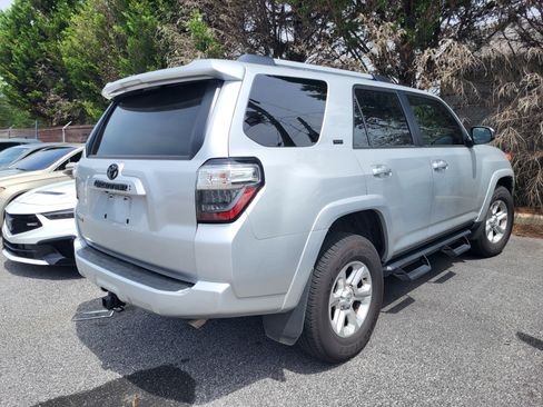 Used 2024 Toyota 4Runner SR5 RWD image 3