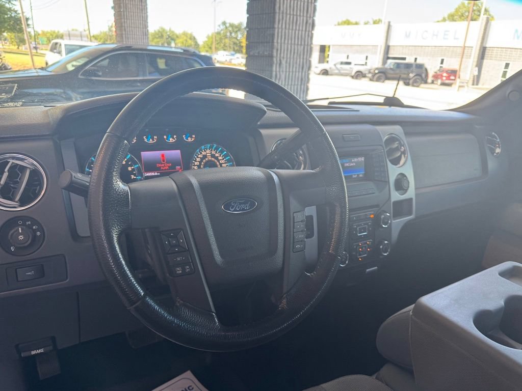 Used 2013 Ford F150 XLT w/ Luxury Equipment Group AWD/4WD image 7