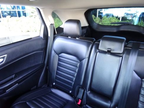 Used 2023 Ford Edge SEL w/ Convenience Package AWD/4WD image 14
