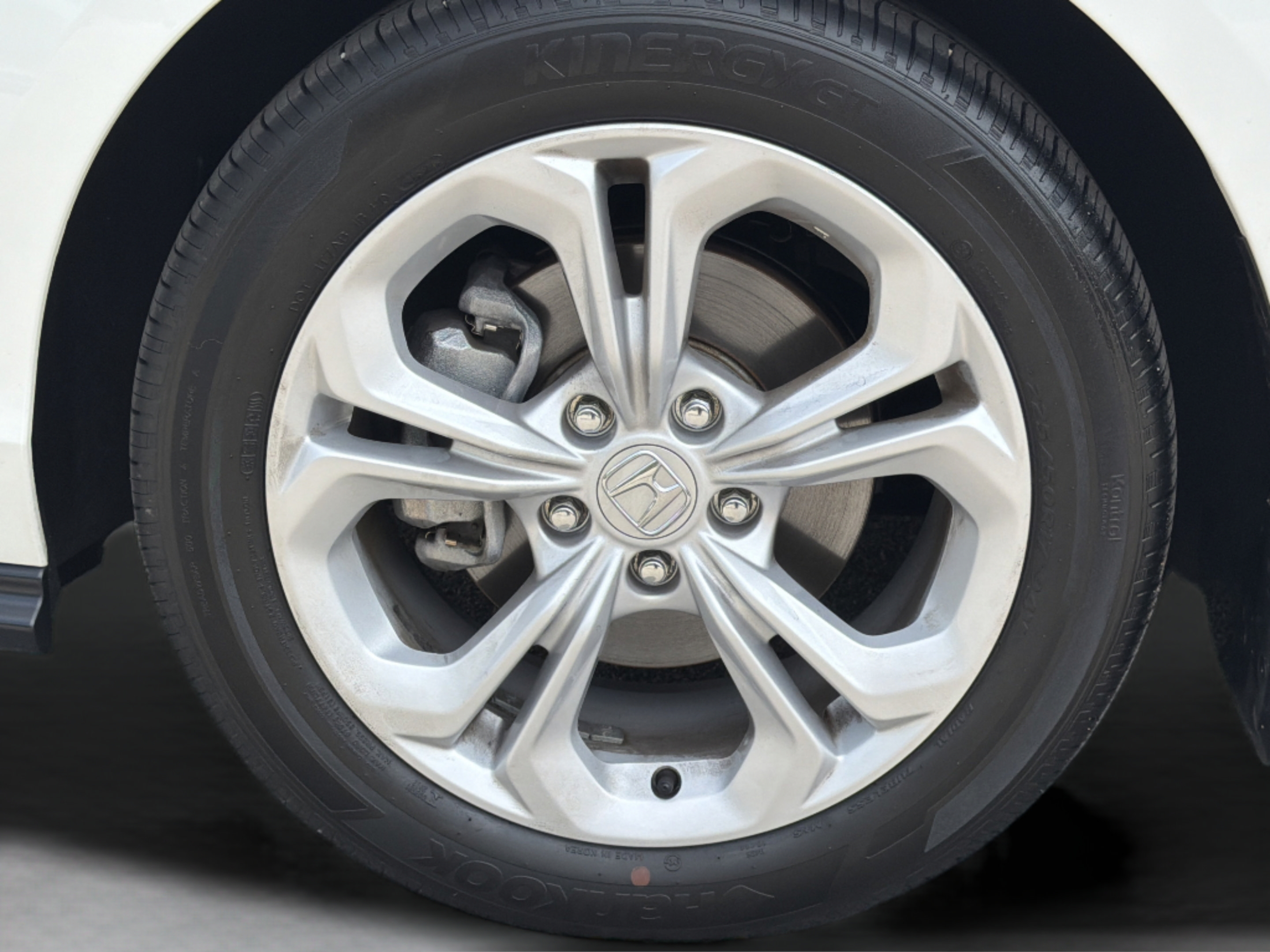 Used 2024 Honda Accord LX image 25