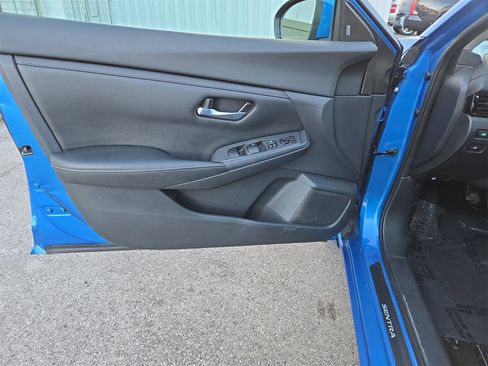 Used 2022 Nissan Sentra SV w/ All-Weather Package image 11