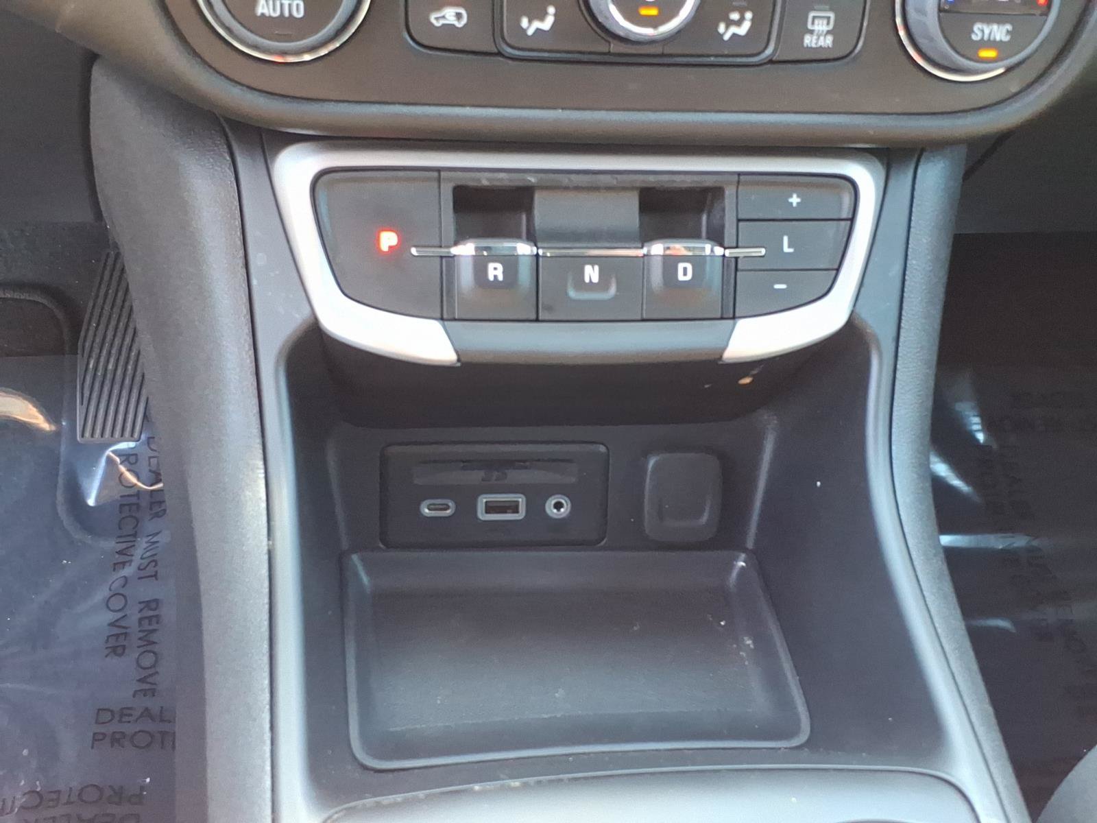 Certified 2023 GMC Terrain SLT w/ Elevation Edition FWD image 21