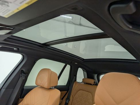 Certified 2024 BMW X5 xDrive50e w/ Premium Package image 16