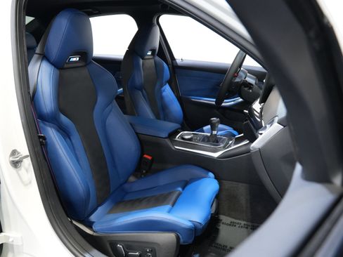 Used 2026 BMW M3 w/ Executive Package RWD image 33