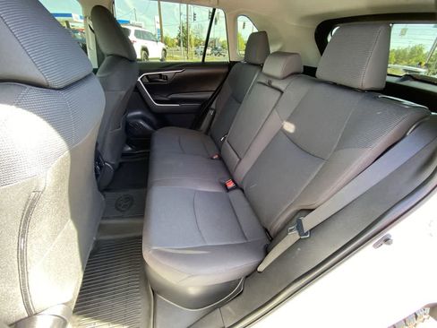 Certified 2024 Toyota RAV4 LE AWD/4WD image 21