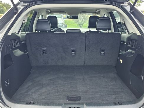 Used 2024 Ford Edge SEL image 31