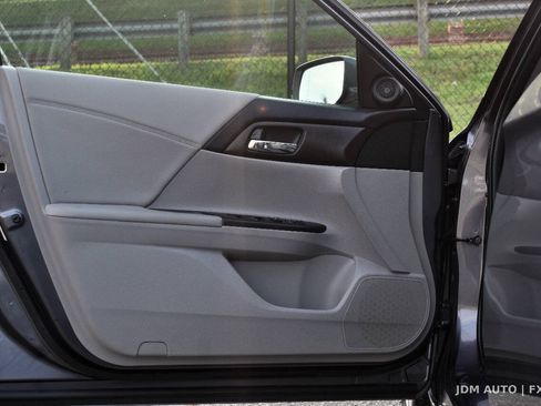 Used 2014 Honda Accord EX image 8