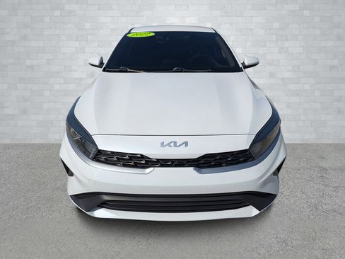 Used 2022 Kia Forte LXS image 3