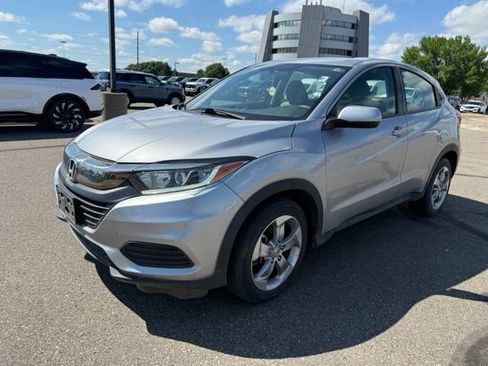 Used 2019 Honda HR-V LX image 6