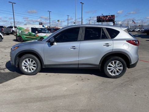 Used 2016 MAZDA CX-5 Touring image 2