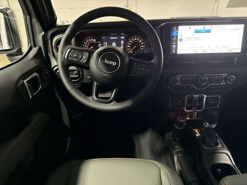 New 2026 Jeep Gladiator Mojave AWD/4WD image 11