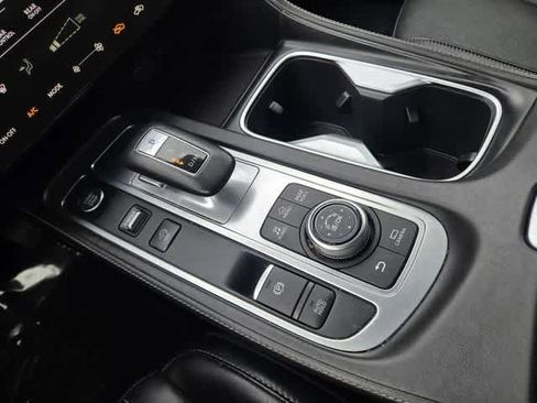 Certified 2023 INFINITI QX60 Luxe w/ Cargo Package FWD image 17