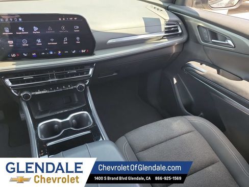 Certified 2024 Chevrolet Traverse LT AWD/4WD image 24
