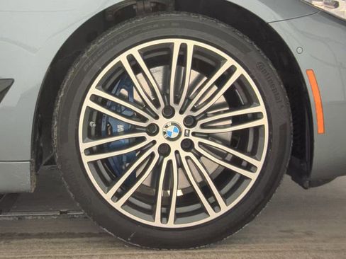 Used 2020 BMW 540i xDrive w/ M Sport Package image 8