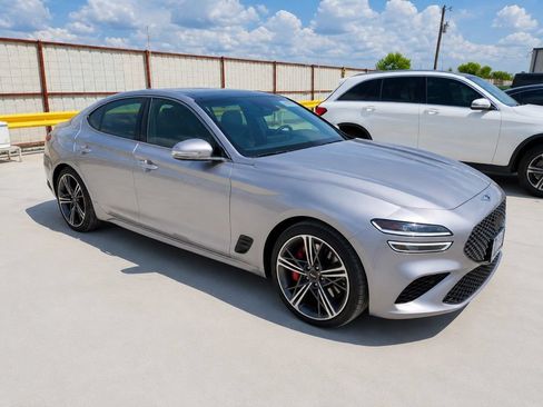 Used 2025 Genesis G70 2.5T w/ Sport Prestige Package RWD image 5