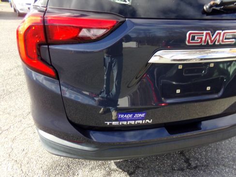 Used 2018 GMC Terrain SLE image 10