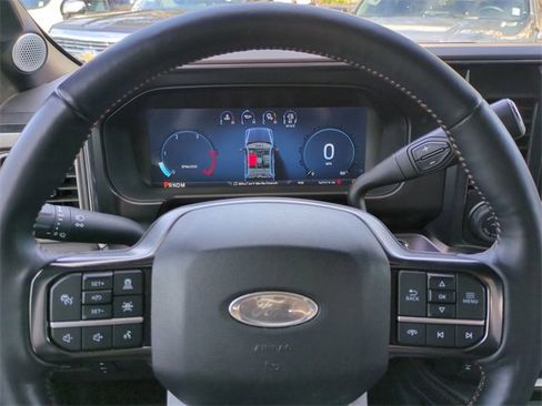 Used 2024 Ford F250 Platinum image 31