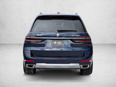 New 2026 BMW X7 xDrive40i image 7