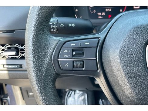Used 2023 Honda Accord EX image 34