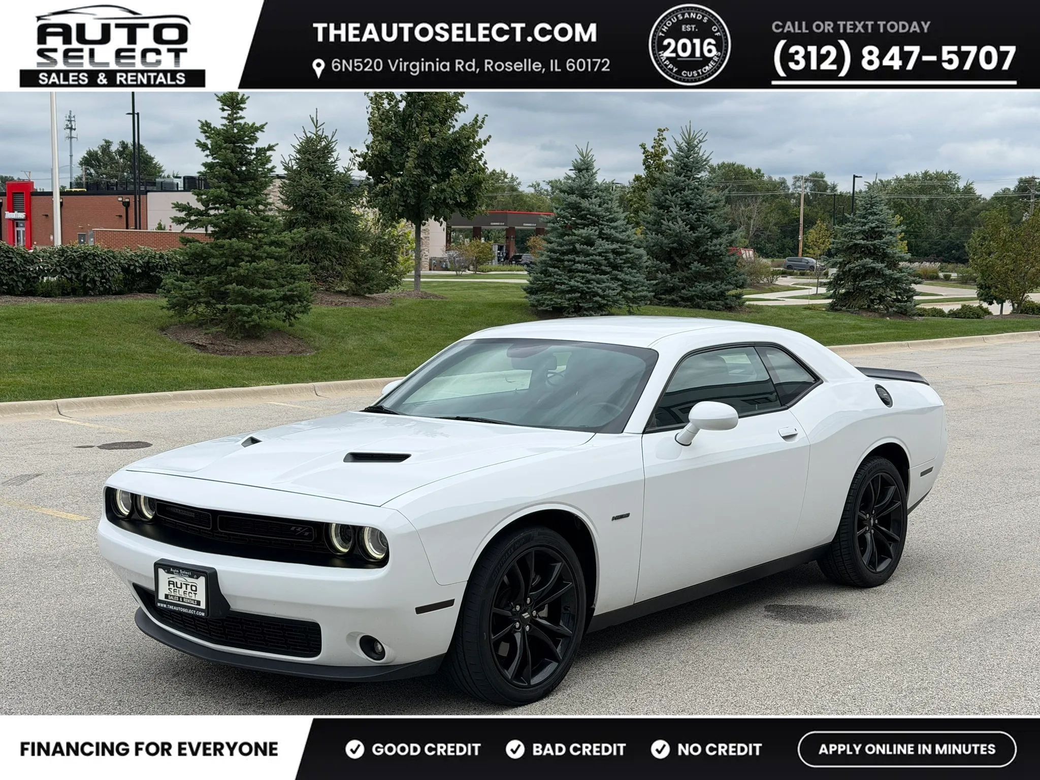 Used 2018 Dodge Challenger R/T w/ Blacktop Package RWD image 1