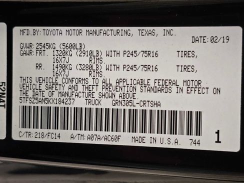 Used 2019 Toyota Tacoma SR5 AWD/4WD image 30