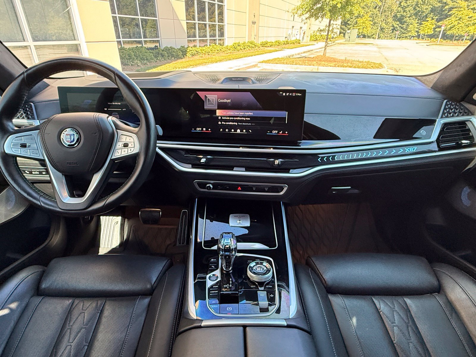 Used 2024 BMW ALPINA XB7 AWD/4WD image 23