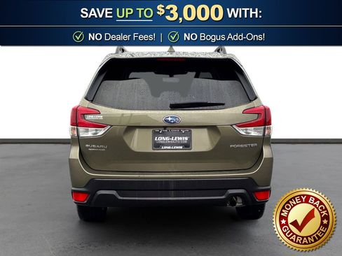 Used 2022 Subaru Forester Premium image 5