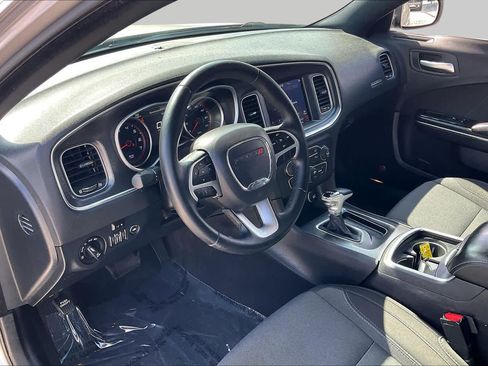 Used 2018 Dodge Charger SXT Plus w/ Beats Audio Group RWD image 18