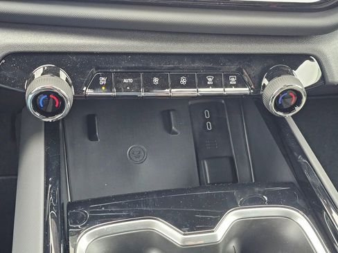 New 2026 Chevrolet Silverado EV Trail Boss w/ Plus Package image 32