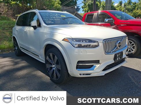 Certified 2023 Volvo XC90 B6 Ultimate w/ Protection Package AWD/4WD image 1