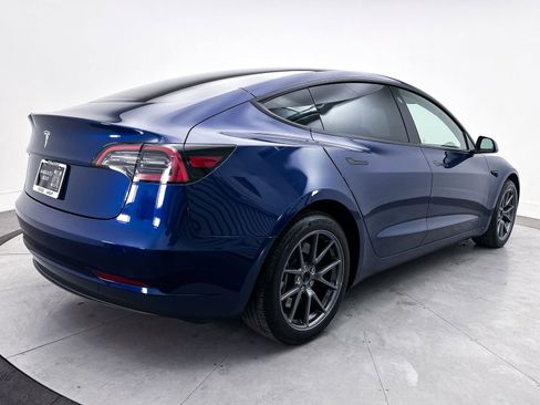 Used 2023 Tesla Model 3 Standard Range RWD image 15