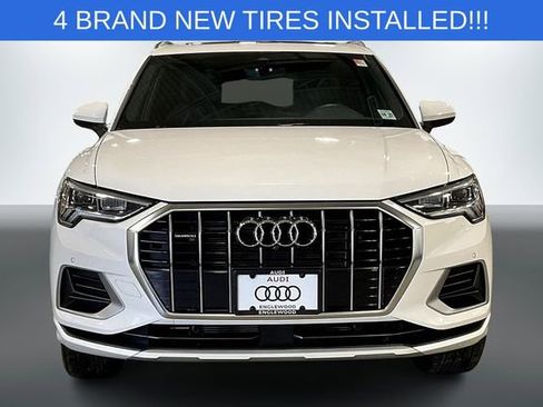 Used 2022 Audi Q3 2.0T Premium Plus image 3