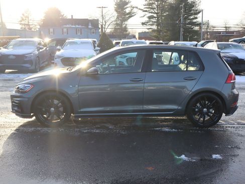 Used 2019 Volkswagen Golf R 4-Door image 8