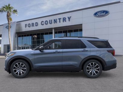New 2025 Ford Explorer ST-Line