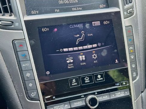 Used 2017 INFINITI Q50 3.0t Premium AWD/4WD image 20