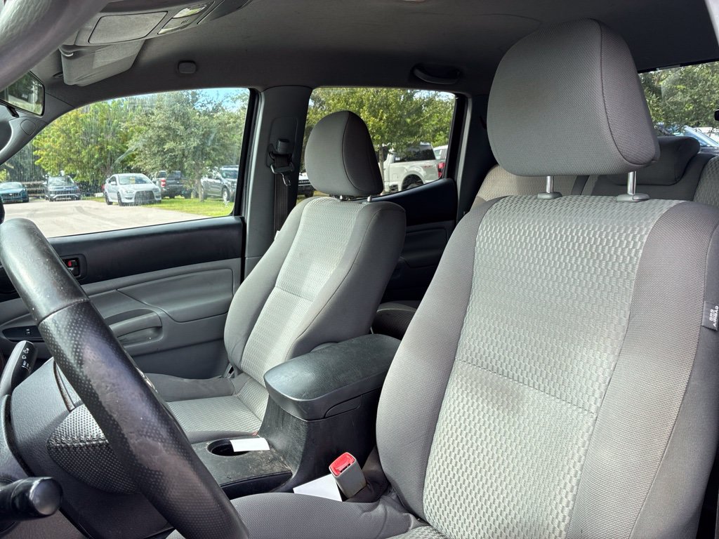 Used 2015 Toyota Tacoma PreRunner w/ Convenience Package RWD image 10