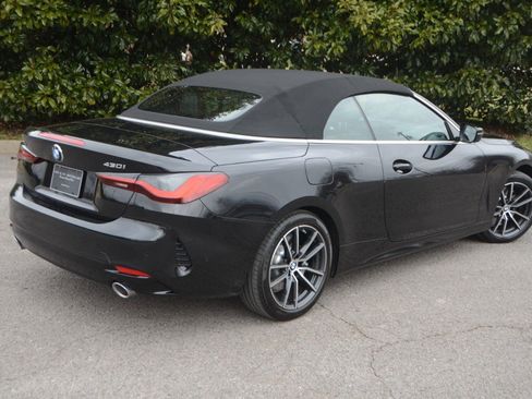 Used 2025 BMW 430i xDrive Convertible w/ Premium Package image 3