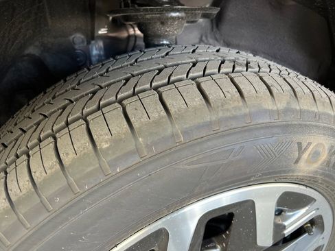 New 2026 Subaru Forester Premium image 32