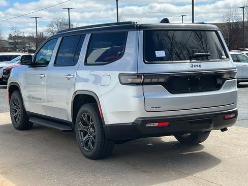 New 2026 Jeep Grand Wagoneer 4WD image 11