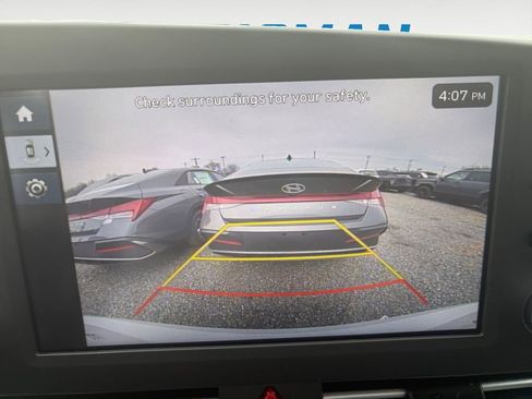 New 2026 Hyundai Elantra Sport FWD image 21