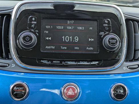 Used 2017 FIAT 500 Pop image 14